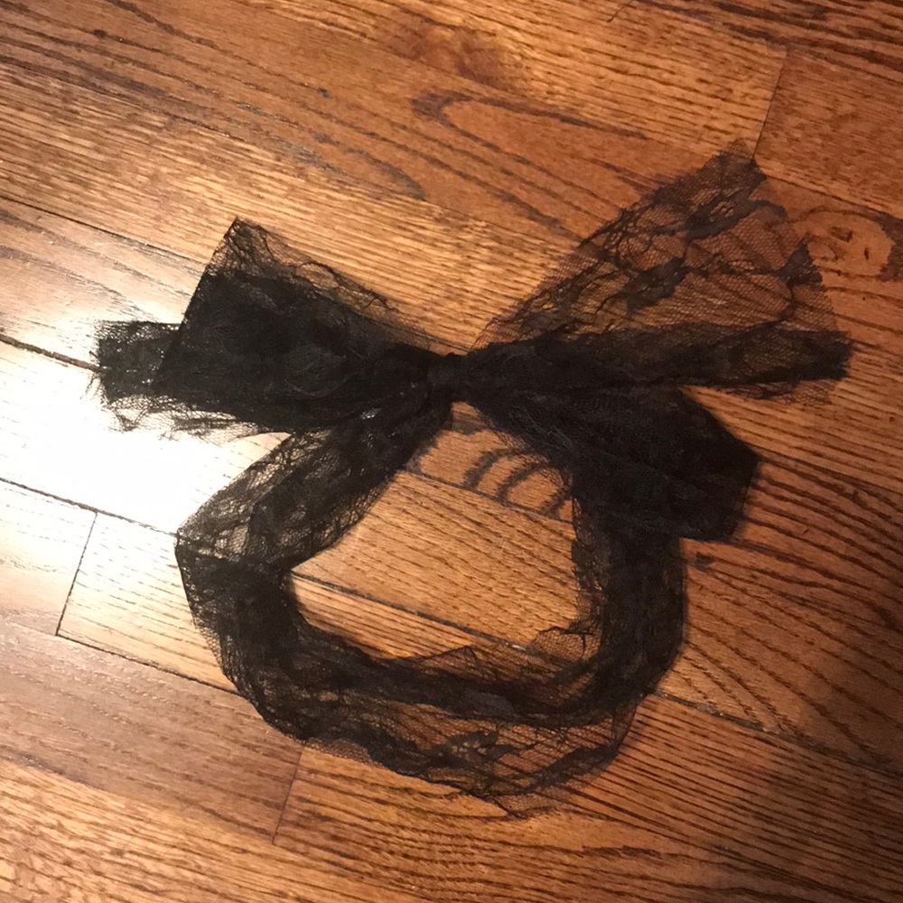 80s lace head wrap